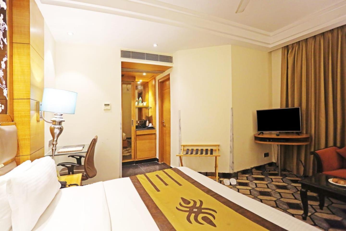 Airport Hotel Claytone New Delhi Luaran gambar
